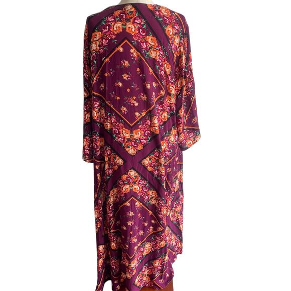 Torrid Floral Kimono/Duster NWT SZ 1X - Picture 5 of 9